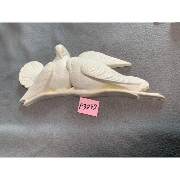 Vintage Burwood Products Company Wall Hanging Doves Plastic Sculpture - Picture 7 of 7
